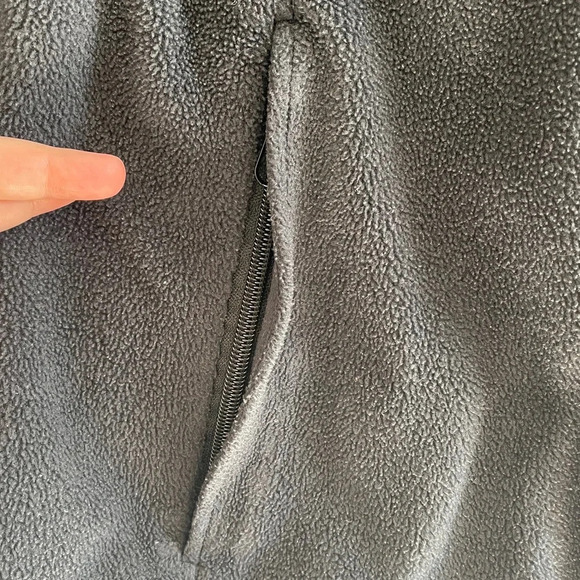 Columbia Black Fleece Jacket w/ Pink Breast Cancer Ribbon Women’s Size Medium - Picture 7 of 15